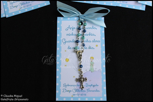 Caixa grande de batizado e lembrancinhas 