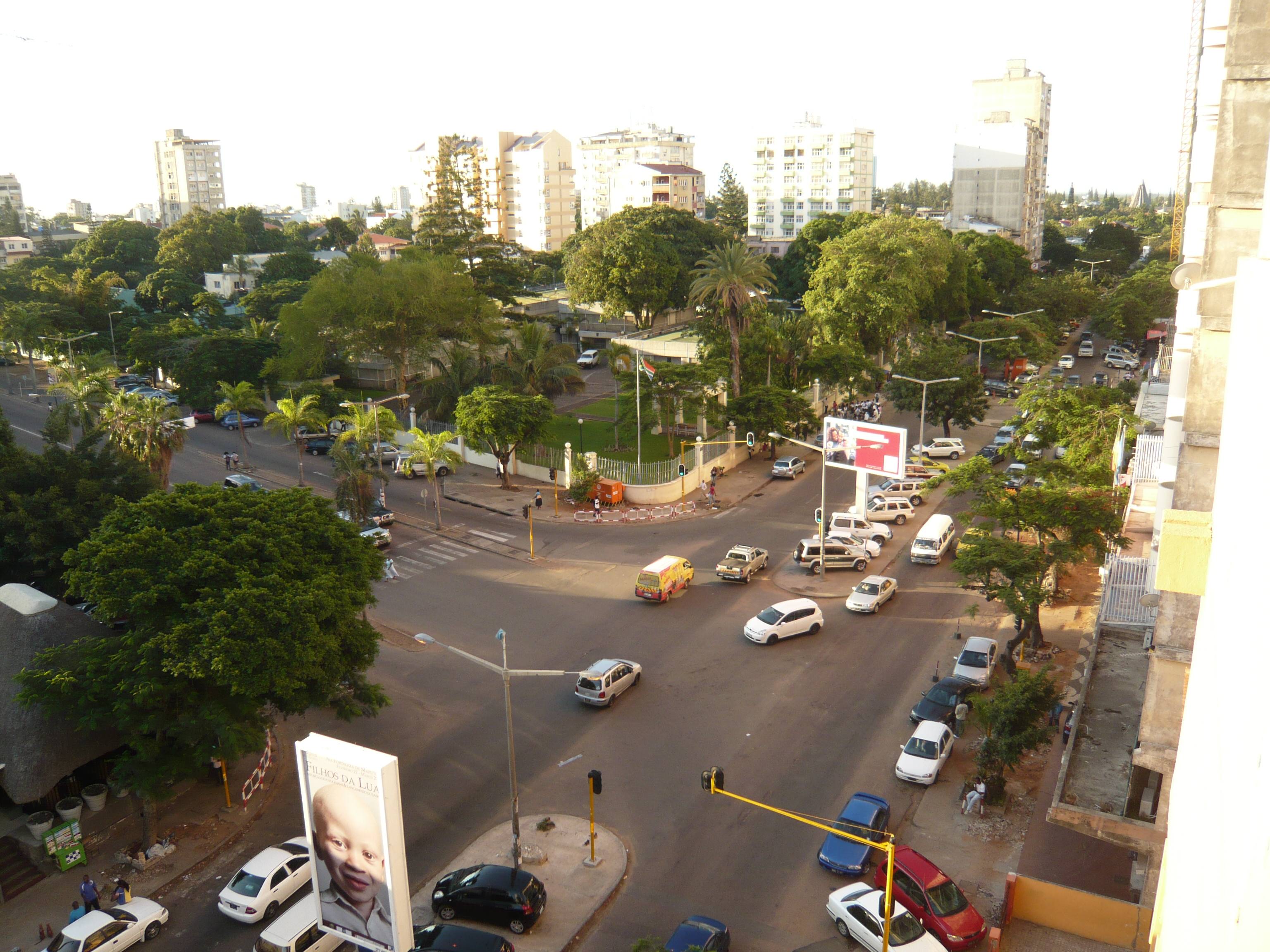 Cruzamento Mondlane:Nyerere