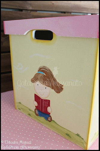 Caixa de arrumação de dossiers e brinquedos 