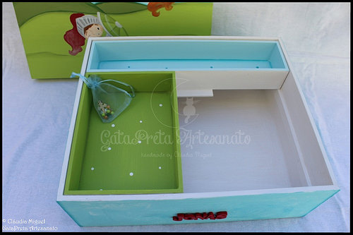 Caixa grande de batizado 