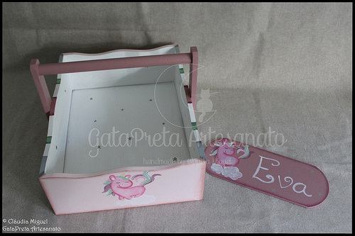 Cesta e placa de porta 