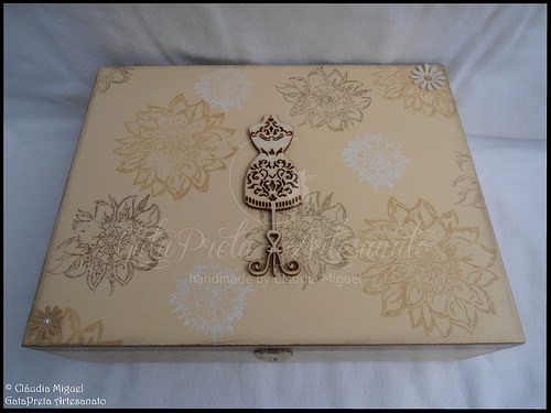 Caixa para 12 relógios 