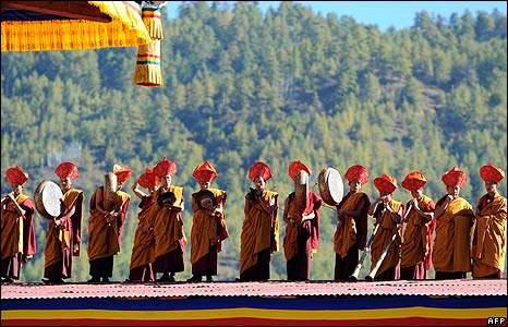 _45179161_monks466afp.jpg