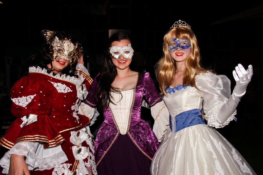 halloween perth b 21 carnival macabre