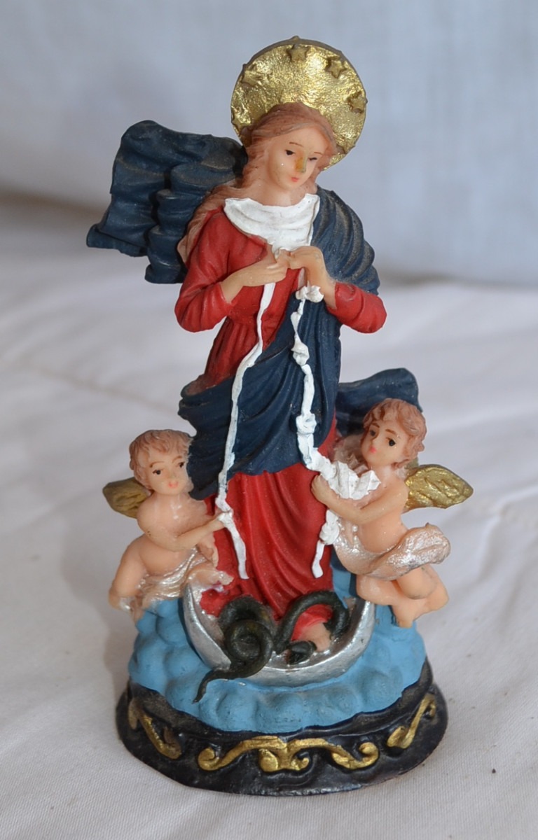 imagem-de-nossa-senhora-desatadora-dos-nos-em-resi