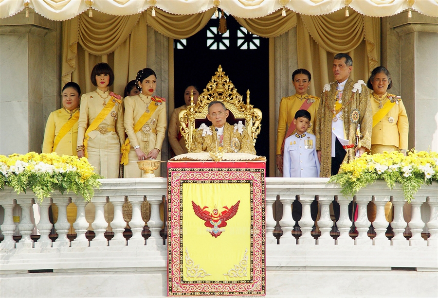 king-of-thailand-bday.jpg