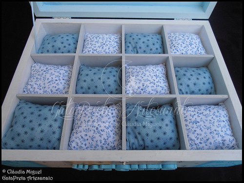 Caixa para 12 relógios 