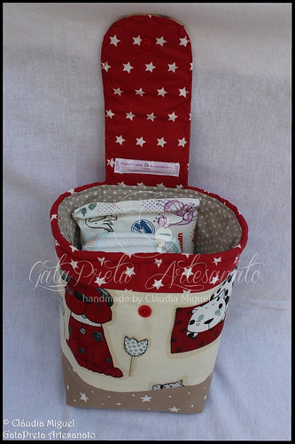 Mala de maternidade, bolsa para fraldas e babete 