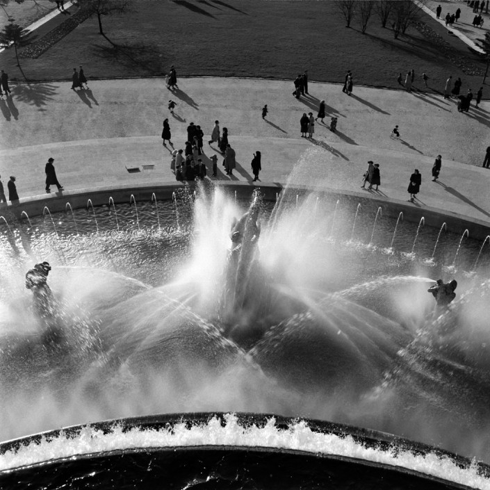 Fonte monumental, Alameda (H. Novaes, c. 1960)